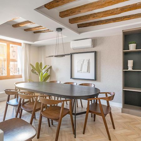 マドリードPuerta Del Sol 3Br 3Bhアパートメント エクステリア 写真